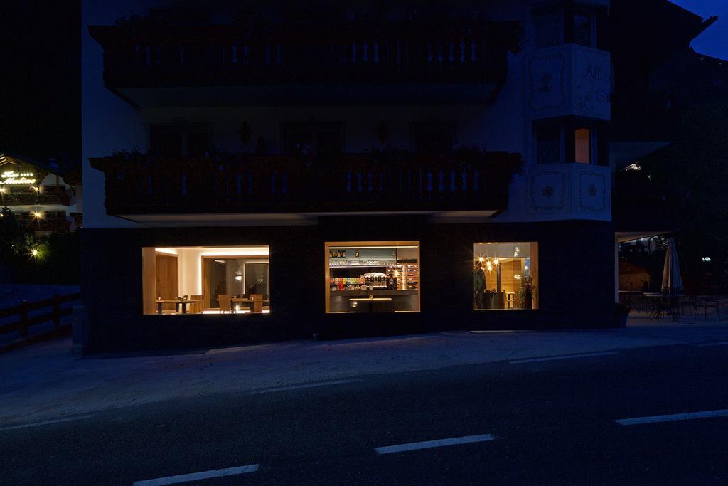 Hotel Silvana Wolkenstein in Gröden Exterior foto